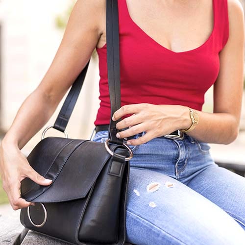 Women Carrying Purse with Wide Strap | Pakapalooza