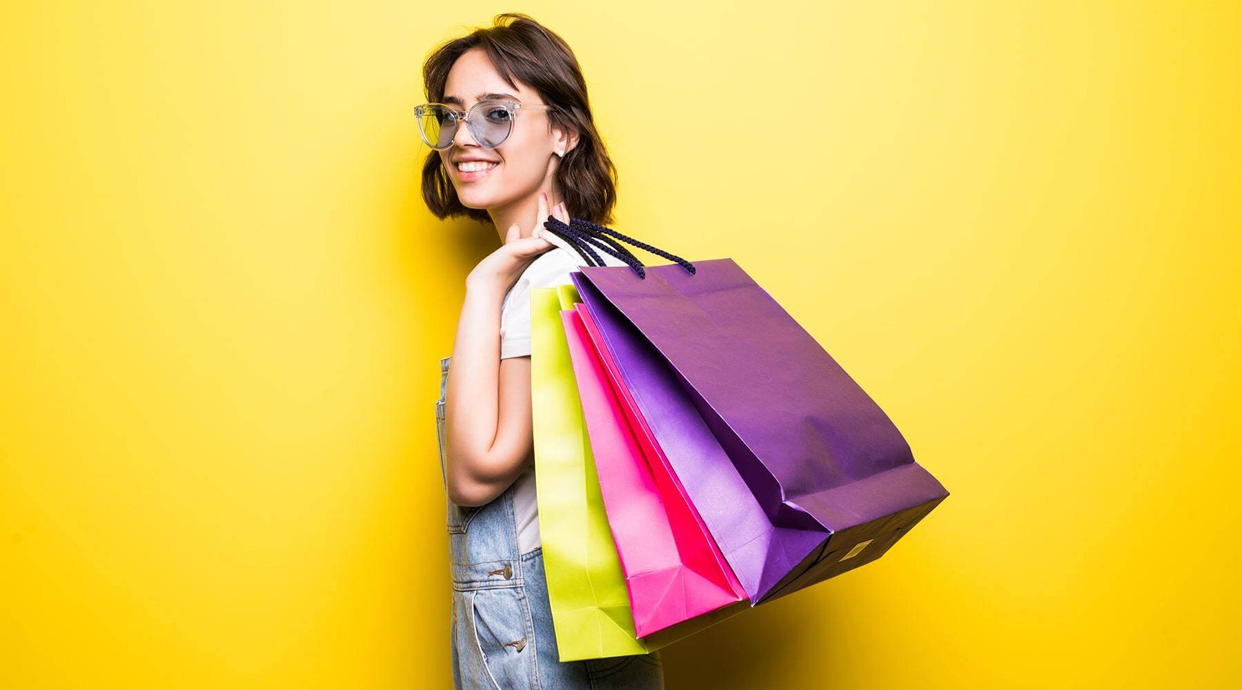 Woman Shopping For Sales | Pakapalooza
